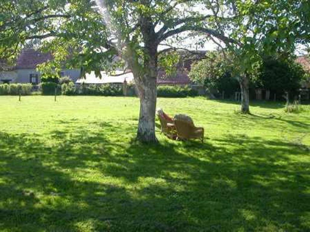 Chez Beaumont Bed & Breakfast Saint-Sebastien  ภายนอก รูปภาพ